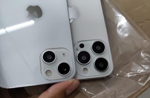 望江苹果手机维修分享iPhone 13‌机模长什么样 